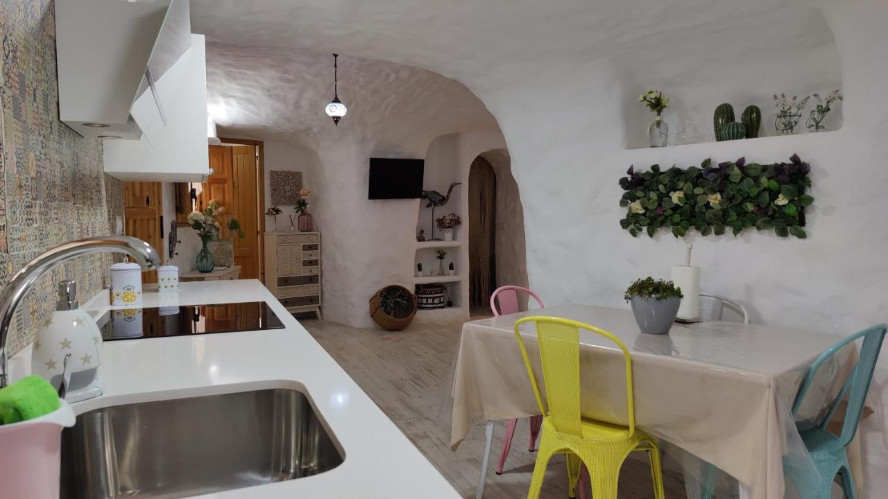 Cueva Otto Privada Villa Баса Екстериор снимка