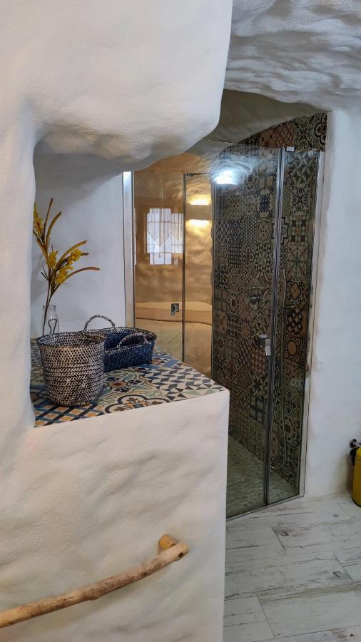 Cueva Otto Privada Villa Баса Екстериор снимка